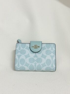 Coach Medium Corner Zip Wallet In Signature Canvas CW786